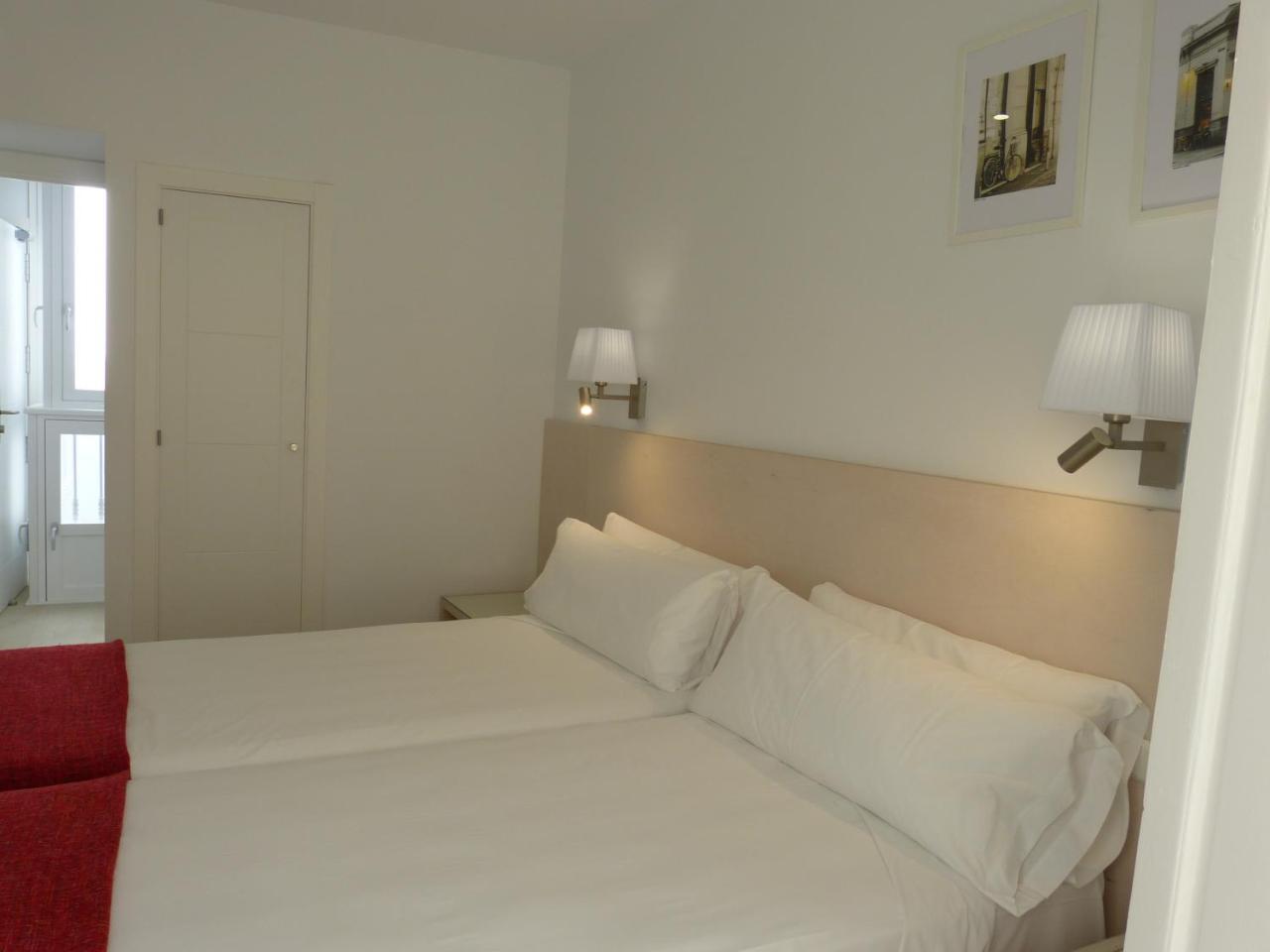 Apartamentos Patagonia Sur Cadix Extérieur photo